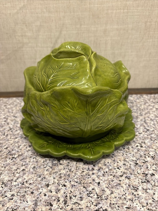 Holland Mold Other - Holland Mold Green Cabbage Leaf Covered Bowl Underplate Ceramic Vintage